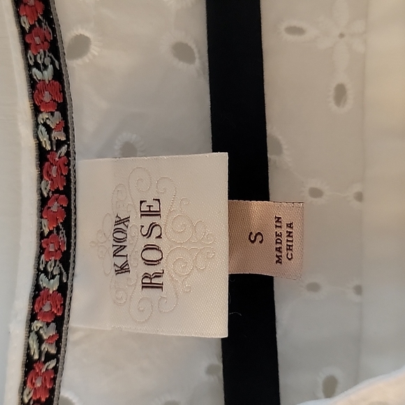 White eyelet baby doll dress - Picture 2 of 3